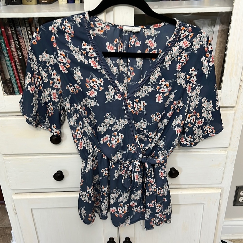 3 for $20! Floral Blouse